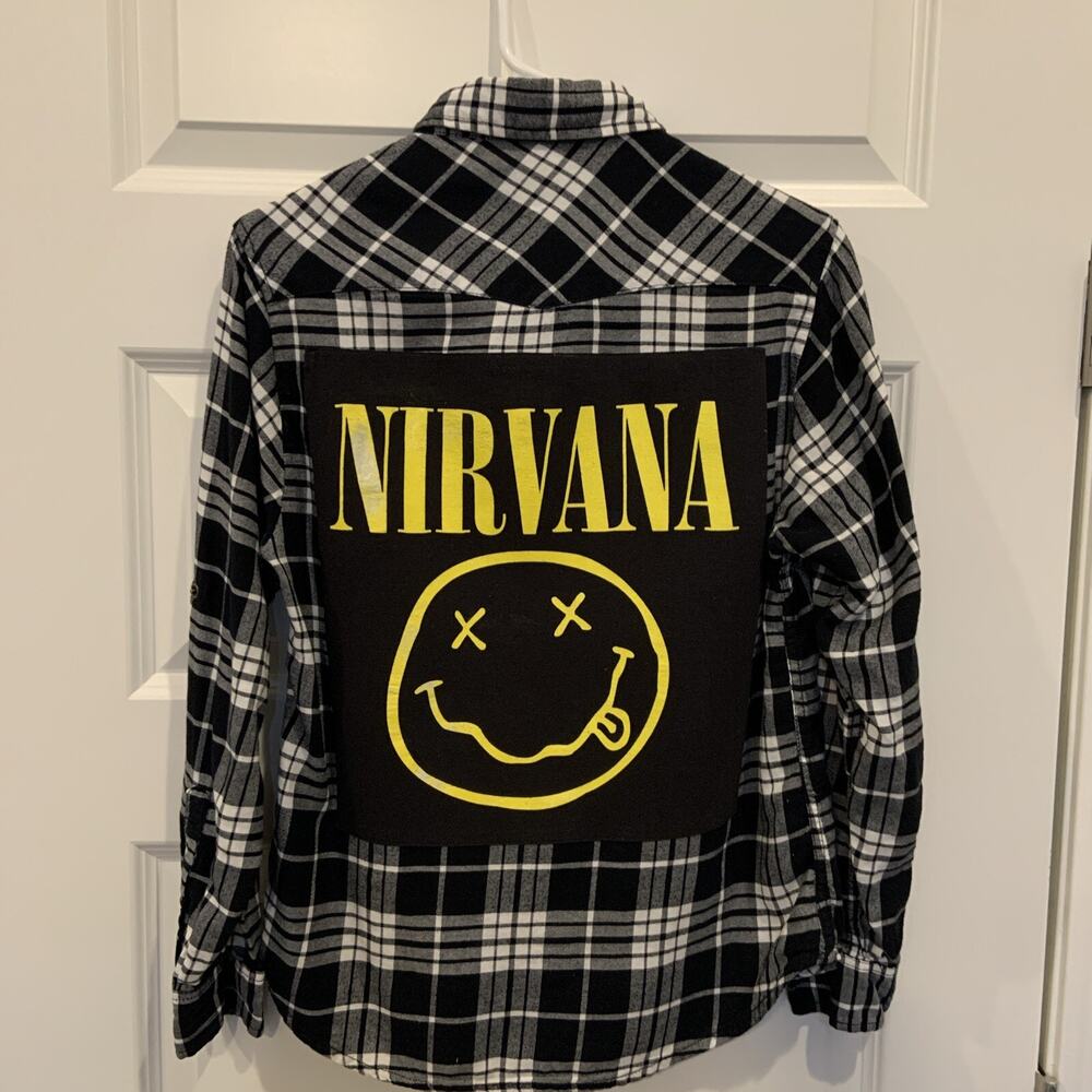 Women’s Custom Nirvana Black Plaid Pearl Snap Front Flannel Shirt Sz S